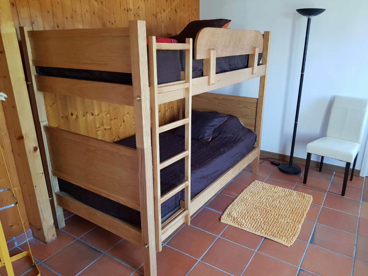 Отель Casa Do Adro Виана-ду-Каштелу Экстерьер фото